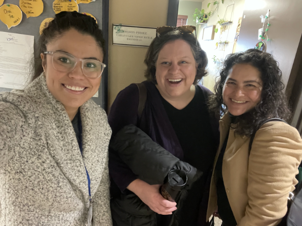 Kim Leonard (center), Nelda Reyes (right) visiting Ingrid Pérez (left), Alliance business coach in Marion/Polk/Yamhill counties.